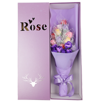 Sucettes en forme de rose de 45 g, saveurs de fruits mélangés, bonbons durs dans un élégant coffret cadeau en forme de bouquet