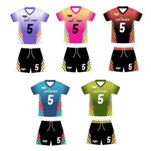 Maillot de football comprenant un haut à manches courtes et un short, vêtements de <span class=keywords><strong>sport</strong></span> fitness, design personnalisé avec votre propre image, t-shirt personnalisé - Product Image 1