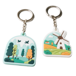 Porte-clés personnalisé en PVC souple 2D, écologique, étanche, à transfert thermique, fabriqué par des assemblateurs spécialisés - Product Image 1