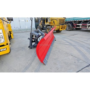 Camion déneigeur Shacman avec moteur, brosse à neige, épandeur de neige, fonctions de déneigement et de dégivrage - Product Image 4