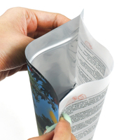 Sachets Mylar personnalisés avec logo de marque Yin-Yang, fermeture éclair verticale et fenêtre découpée pour emballage alimentaire