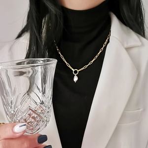 Collier en métal de style japonais avec pendentif en perle d'argent cassée Keshi, tendance, simple et élégant - Product Image 3