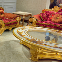 Ensemble de canapés de salon de luxe royal en bois, or et velours rouge, style Dubaï