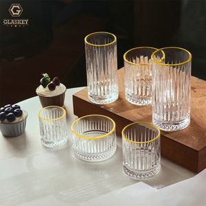 Bicchiere <span class=keywords><strong>in</strong></span> <span class=keywords><strong>Vetro</strong></span> Dorato Personalizzato, Bicchiere per Long Drink, Bicchiere da Whisky a Righe Verticali, Lavabile <span class=keywords><strong>in</strong></span> Lavastoviglie, Bicchieri Highball - Product Image 1