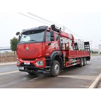 Camion grue à plateau Sinotruk Howo 6x4, grue montée de 12 tonnes, grue à échelle, roulement de moteur, transmission à 9 vitesses, haute performance