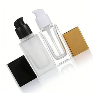 Venta al por Mayor de Envases Cosméticos Recargables Cuadrados de 15ml, 20ml, 30ml y 40ml, Botella de Vidrio con Bomba para Suero, Base Líquida - Product Image 2