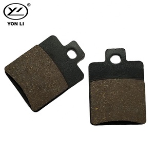 Pastiglie Freno YONGLI Senza Amianto Sinterizzate/Ceramiche/Semi-Metalliche Modello F043 per <span class=keywords><strong>PIAGGIO</strong></span> <span class=keywords><strong>MP3</strong></span> 250 CPI GTR 150 LX 50 con Garanzia di 1 Anno - Product Image 5