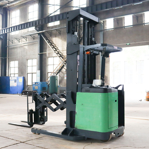 Montacargas de Tijera Runtx, Carretilla Elevadora Eléctrica de Alcance de 1 Tonelada, 1.5 Toneladas y 2 Toneladas con Horquillas Telescópicas - Product Image 5