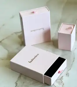 कस्टम लोगो के साथ लक्जरी गहने सेट प्रदर्शन उपहार पैकेजिंग कागज बॉक्स के लिए रिबन धनुष मोती की अंगूठी लटकन हार बाली कंगन
