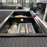 Machine de découpe laser à fibre CNC 3000W, découpeuse de tôles, mise au point automatique haute précision pour l'acier et l'aluminium