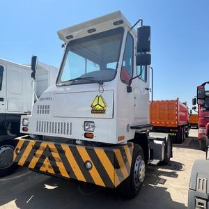 Venta <span class=keywords><strong>de</strong></span> Fábrica: Tractor <span class=keywords><strong>de</strong></span> Terminal <span class=keywords><strong>de</strong></span> Contenedores Sinotruk Hova 4x2, Camión Tractor <span class=keywords><strong>de</strong></span> Muelle LHD RHD con Motor Cummins, Camión <span class=keywords><strong>de</strong></span> Maniobra <span class=keywords><strong>de</strong></span> 90t para Patio <span class=keywords><strong>de</strong></span> Carga - Product Image 4