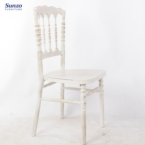 Chaise Napoléon en gros avec structure en bois massif <span class=keywords><strong>pour</strong></span> événements de mariage, chaises de banquet empilables <span class=keywords><strong>pour</strong></span> hôtels et restaurants - Product Image 4
