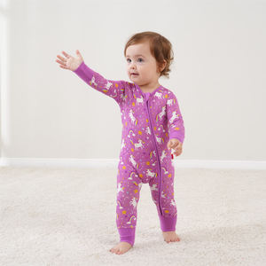 Ropa de Bebé Personalizada con Logotipo, Mono de Algodón Unisex con Volantes, Manga Larga, Cierre de Cremallera, Viscosa de Bambú - Product Image 3