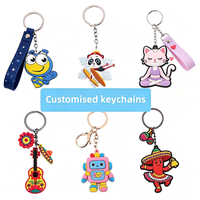 Porte-clés personnalisé dessin animé/anime, durable, en PVC et acier inoxydable, logo imprimé UV, couleur personnalisée, cadeau promotionnel pour voiture