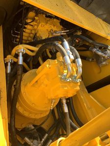 Oferta Especial: Excavadora Pesada Komatsu PC450 de 45 Toneladas, Usada, Original de Japón, con Pocas Horas de Uso, para Minería y Trabajos en Canteras - Product Image 4