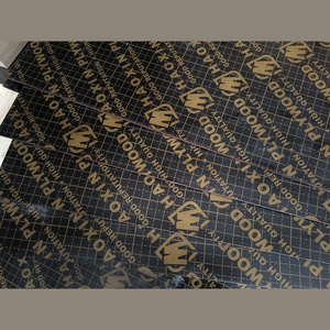 <span class=keywords><strong>Contreplaqué</strong></span> filmé en peuplier dur de 18 mm, coffrage en plastique vert PVC pour la construction - Product Image 6