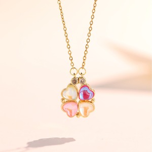 Collier RQ Fashion, ouverture magnétique <span class=keywords><strong>faible</strong></span>, pendentif trèfle en cuivre, collier en or 18 carats incrusté de zircon, vente en gros d'usine - Product Image 1