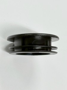 Bouchon de tube rond en plastique industriel 50*33*16 Noir, quincaillerie pour meubles, OEM disponible - Product Image 4