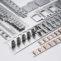 Emboutissage de métaux de haute précision, service de pressage de tôles métalliques, composants pressés à l'embutissage progressif pour applications industrielles