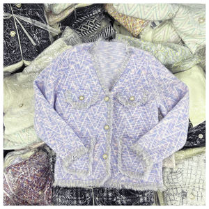 Fardos de Ropa Mixta, Blazers Nuevos de Marca, Tweed para <span class=keywords><strong>Mujer</strong></span>, Stock de Ropa, Suéteres para <span class=keywords><strong>Mujer</strong></span>, Compra al por Mayor de Blazers de Tweed para <span class=keywords><strong>Mujer</strong></span> - Product Image 5