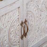 Grand buffet en bois sculpté à la main - Buffet à 4 portes blanchi à la chaux - Console multimédia style bohème chic - Meuble de rangement orné de motifs floraux