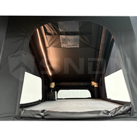 Tente de toit gonflable de glamping extérieur haute performance pour OEM, double, quatre saisons, à coque souple, étanche et conviviale pour l'utilisateur