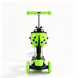 Patinete de Equilibrio Plegable para Niños Pequeños, Tres Ruedas, Asiento Acolchado Desmontable, Patinete para Niños - Product Image 3