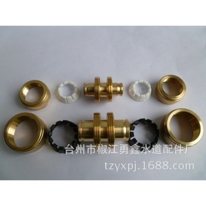 Brass Water Hose Repair Adapter YX 9101 Double Connector For Car Wash And Agriculture Use - Product Image 1