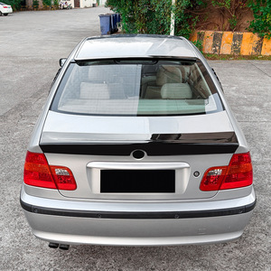 สปอยเลอร์หลังสำหรับรถบีเอ็มดับเบิลยู ซีรีส์ 3 รุ่น E46 สี่ประตู ปี 1998-2004 M3 CSL สีดำพ่นเงา ลายคาร์บอนไฟเบอร์ วัสดุ ABS ทรง Ducktail สำหรับฝากระโปรงท้าย - Product Image 2