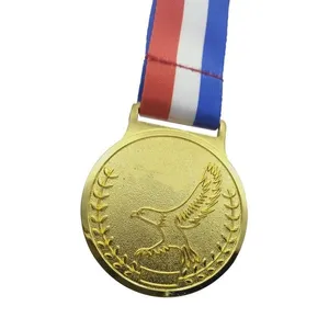 Aleación de zinc de alta calidad Latón 2D 3D Logotipo personalizado Premio Medalla de carrera Sin esmalte Oro Metal Competencia Carrera Medalla deportiva personalizada