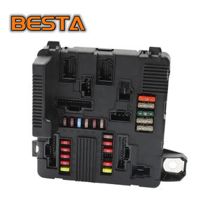Módulo de protección de batería de caja de fusibles de motor de coche 8200306032 para <span class=keywords><strong>Renault</strong></span> <span class=keywords><strong>Megane</strong></span> Scene 2 2002-2006 8200306033 S118399300J - Product Image 3