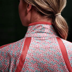 เสื้อโชว์ขี่ม้าหญิงแขนยาวมีซิปขึ้นชั้นฐานเสื้อสำหรับกิจกรรมกลางแจ้งชุดขี่ม้าพร้อมลูกไม้ - Product Image 4