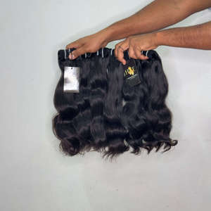 Extensiones de Cabello Ondulado Suelto, Cabello Humano Indio Virgen Ondulado Liso Sin Procesar, Paquetes de Cabello Humano Indio de Visón - Product Image 1