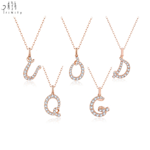 Collier pendentif en or rose massif 18 carats avec diamant naturel véritable, collection élégante Curve Initial, lettres U O D Q G, nom personnalisé pour fille - Product Image 1