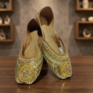 BS INTERNATIONAL NATR60 Fancy Footwear Womens Traditional Indian Walking Running Style Genuine Leather Embroidery Shoes Elastic - Product Image 1