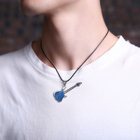 Collier pendentif guitare en acier inoxydable tendance pour hommes, femmes punk, chaîne en corde, 13 styles, bijoux de fête pour garçons et filles, cadeaux, collier ras du cou