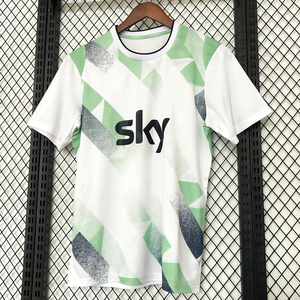 Ropa Deportiva de Fútbol para Verano, Diseño Personalizado 2026, Jersey de Visitante con Cuello Redondo, Secado Rápido, Manga Corta, Unisex para Adultos, Poliéster/Nailon - Product Image 1