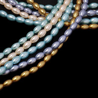 Prêt à expédier : Brins de perles de verre de riz 3x6mm et 4x6mm, bleu satiné, avec fil pour la création d'œuvres d'art perlées élégantes