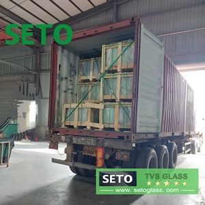 <span class=keywords><strong>Pare</strong></span>-<span class=keywords><strong>brise</strong></span> laminé personnalisé pour auto-rickshaw Bajaj RE, <span class=keywords><strong>remplacement</strong></span> de vitre avant, <span class=keywords><strong>prix</strong></span> <span class=keywords><strong>d</strong></span>'usine - Product Image 6