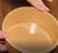 Tazón de Papel Kraft Ecológico de Grado Alimenticio con Laminación Brillante, Estilo Moderno para Carne Fresca, Mariscos y Salmón