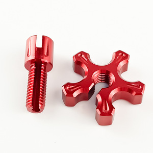 Vis de réglage d'embrayage de moto Qiangye M8 en aluminium anodisé rouge CNC pour General Motors - Product Image 4