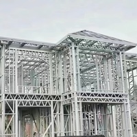 Structure en acier léger préfabriquée - Montants et rails résistants au vent et isolés pour unités d'habitation complémentaires