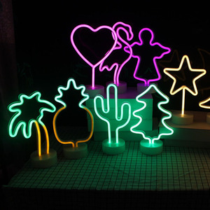 ไฟนีออนอะคริลิกรูปหัวใจแบบขายส่ง ไฟตั้งโต๊ะ ไฟกลางคืน LED สำหรับตกแต่งห้องนอน งานปาร์ตี้<span class=keywords><strong>คริสต์มาส</strong></span> ห้องเด็ก - Product Image 1