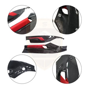 อะไหล่รถยนต์คุณภาพดีที่สุด สไตล์ OEM คาร์บอนไฟเบอร์แห้ง แผงประตูรถยนต์ สำหรับ Ferrari 488 - Product Image 3