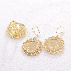 Parures <span class=keywords><strong>de</strong></span> <span class=keywords><strong>bijoux</strong></span> <span class=keywords><strong>de</strong></span> mariée <span class=keywords><strong>de</strong></span> luxe <span class=keywords><strong>en</strong></span> or 21 carats <span class=keywords><strong>de</strong></span> Dubaï <span class=keywords><strong>de</strong></span> haute qualité <span class=keywords><strong>pour</strong></span> femmes, avec boucles d'oreilles massives et collier, <span class=keywords><strong>vente</strong></span> <span class=keywords><strong>en</strong></span> <span class=keywords><strong>gros</strong></span> - Product Image 3