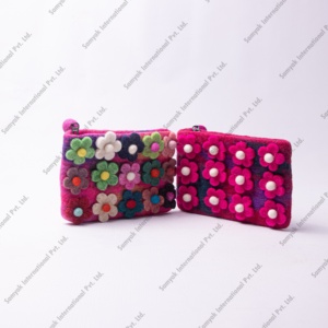Handmade Wool Felt Flower Coin <b>Purse</b> Beautiful Floral Design Zipper Closure Customized Colors Christmas Gifts Decoration - Product Image 3