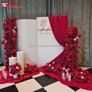 2026 Nouveauté : Arche de toile de fond de mariage moderne en PVC, motif vague, couleurs blanc et rouge, avec fleurs - Product Image 3