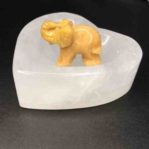 <span class=keywords><strong>Bol</strong></span> en forme <span class=keywords><strong>de</strong></span> cœur à Quartz sculpté à la main, pierre naturelle, en <span class=keywords><strong>cristal</strong></span>, pour le nettoyage, le chargement, la décoration, cadeau, 3,54 pouces - Product Image 1