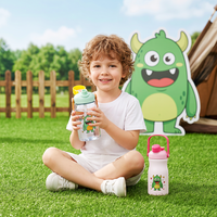 Bouteille d'eau en plastique à motif créatif, design attrayant, avec paille, pour enfants, portable, idéale comme cadeau