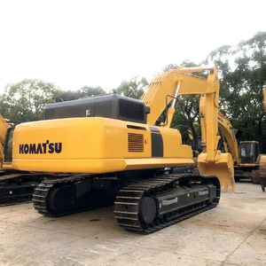 Excavadora de cadenas Komatsu PC450 usada, 45 toneladas, excavadora hidráulica pesada para minería, motor Komatsu original, para excavación en yacimientos abiertos y grandes trabajos de terraplenes. - Product Image 1